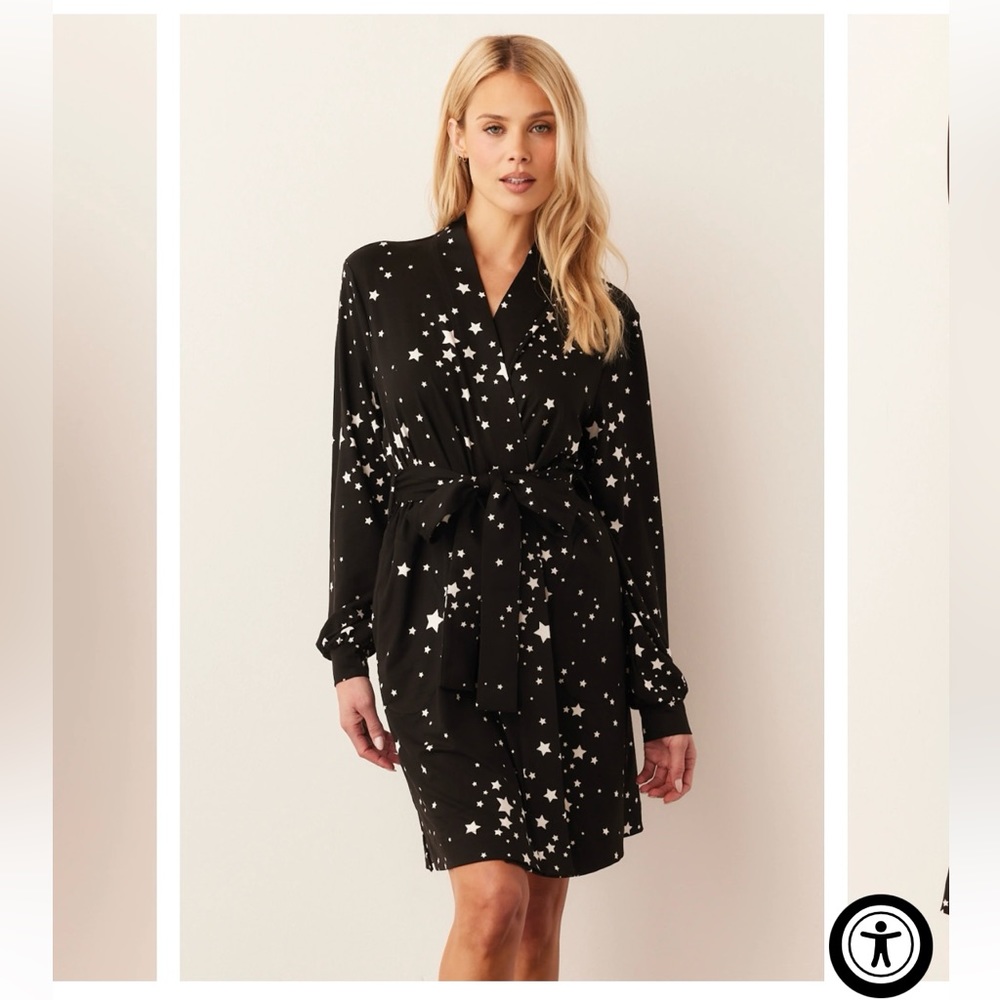 NWT mason grey Quinn banded shirt robe in black stars